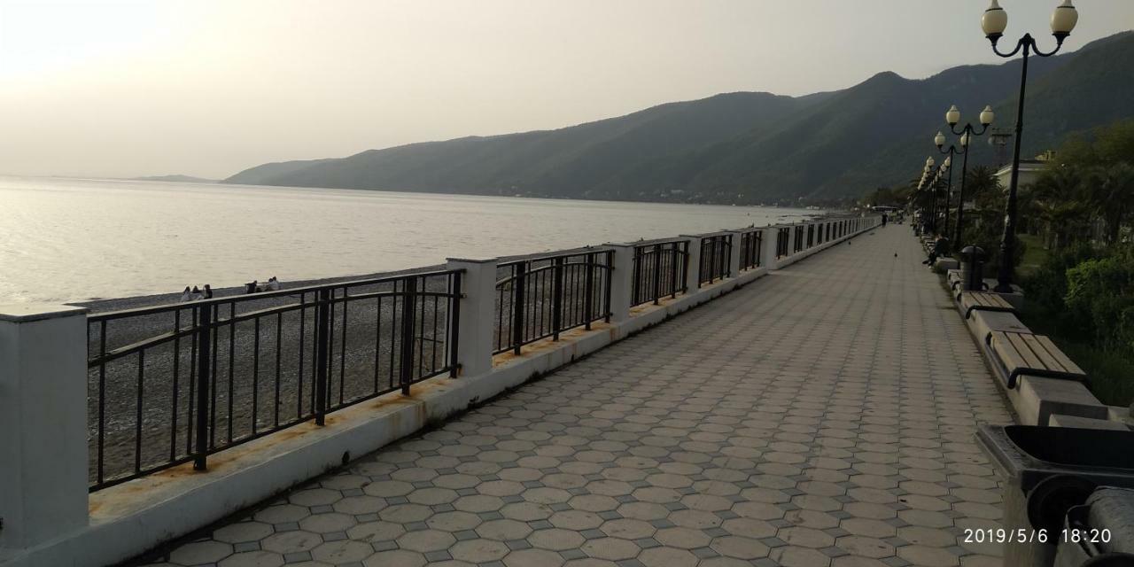 Уютная Комната Gagry Eksteriør bilde